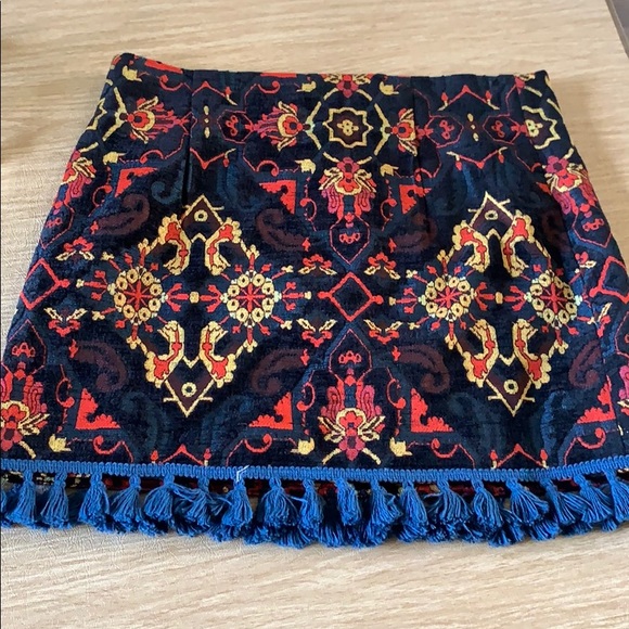 Zara Dresses & Skirts - Zara textured velvet fringe skirt